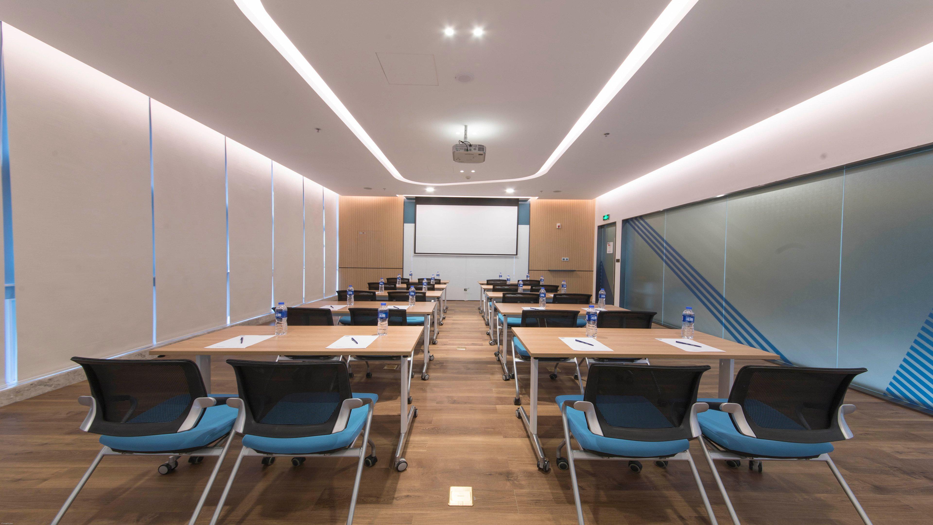 Holiday Inn Express Liyang Huafu By Ihg Ngoại thất bức ảnh